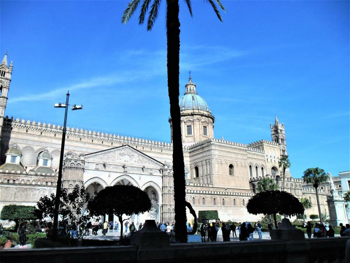 Le Vie Del Centro Hotel Palermo Luaran gambar